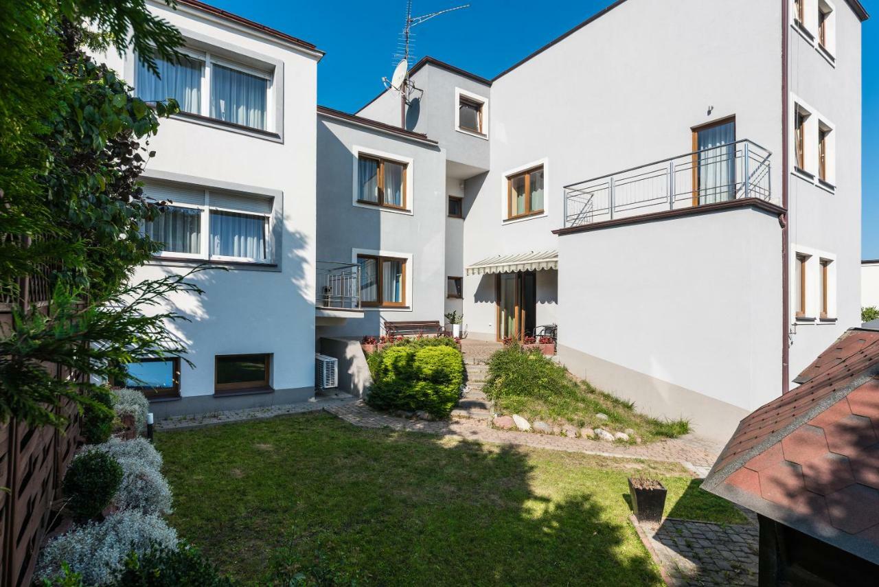 Gosciniec Witomino Bed & Breakfast Gdynia Exterior photo