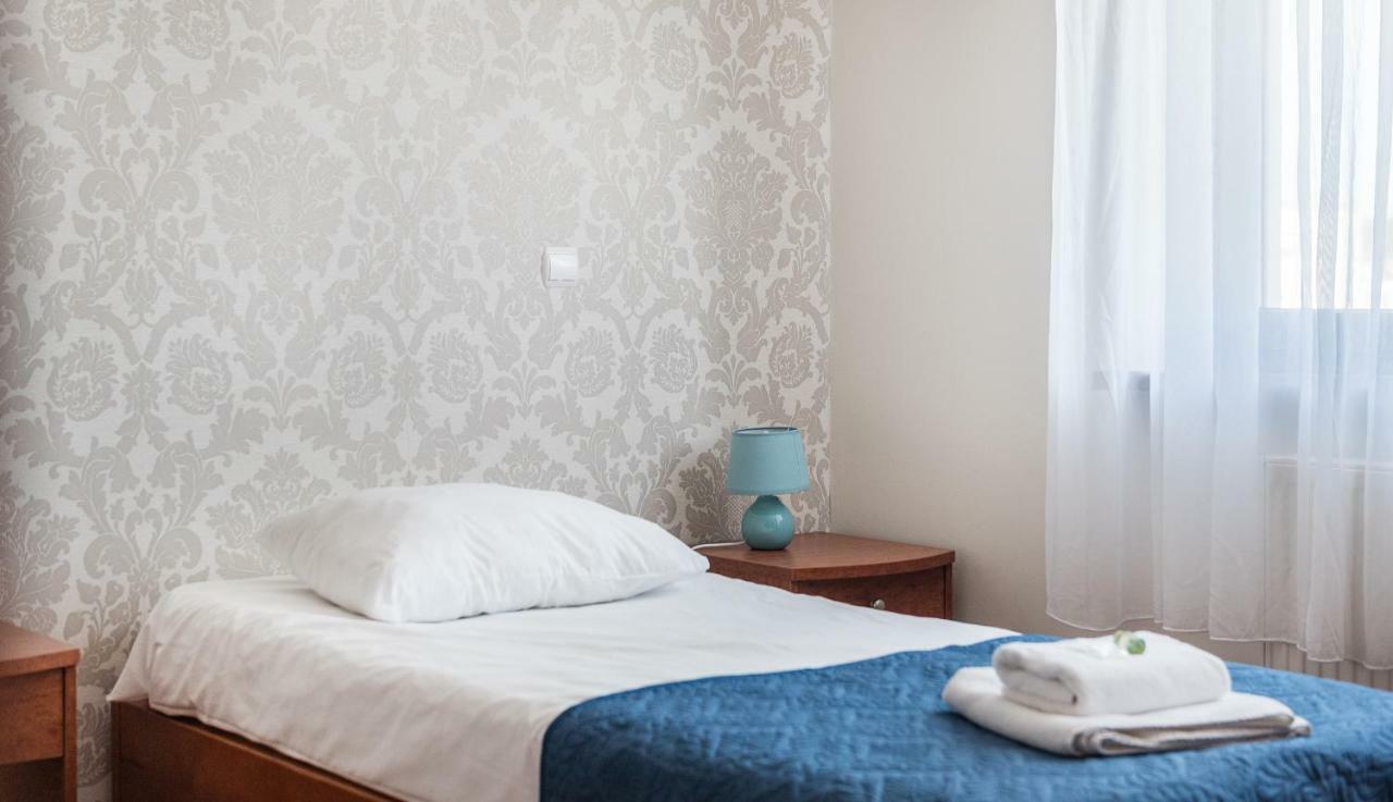 Gosciniec Witomino Bed & Breakfast Gdynia Exterior photo