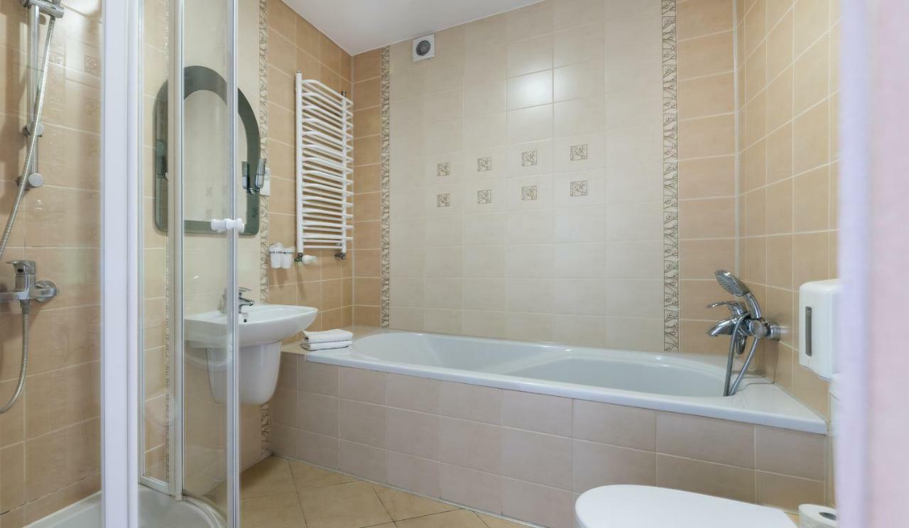 Gosciniec Witomino Bed & Breakfast Gdynia Exterior photo